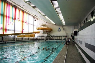 Бассейн Локомотив
