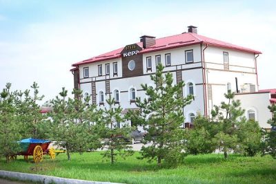 Отель Кера